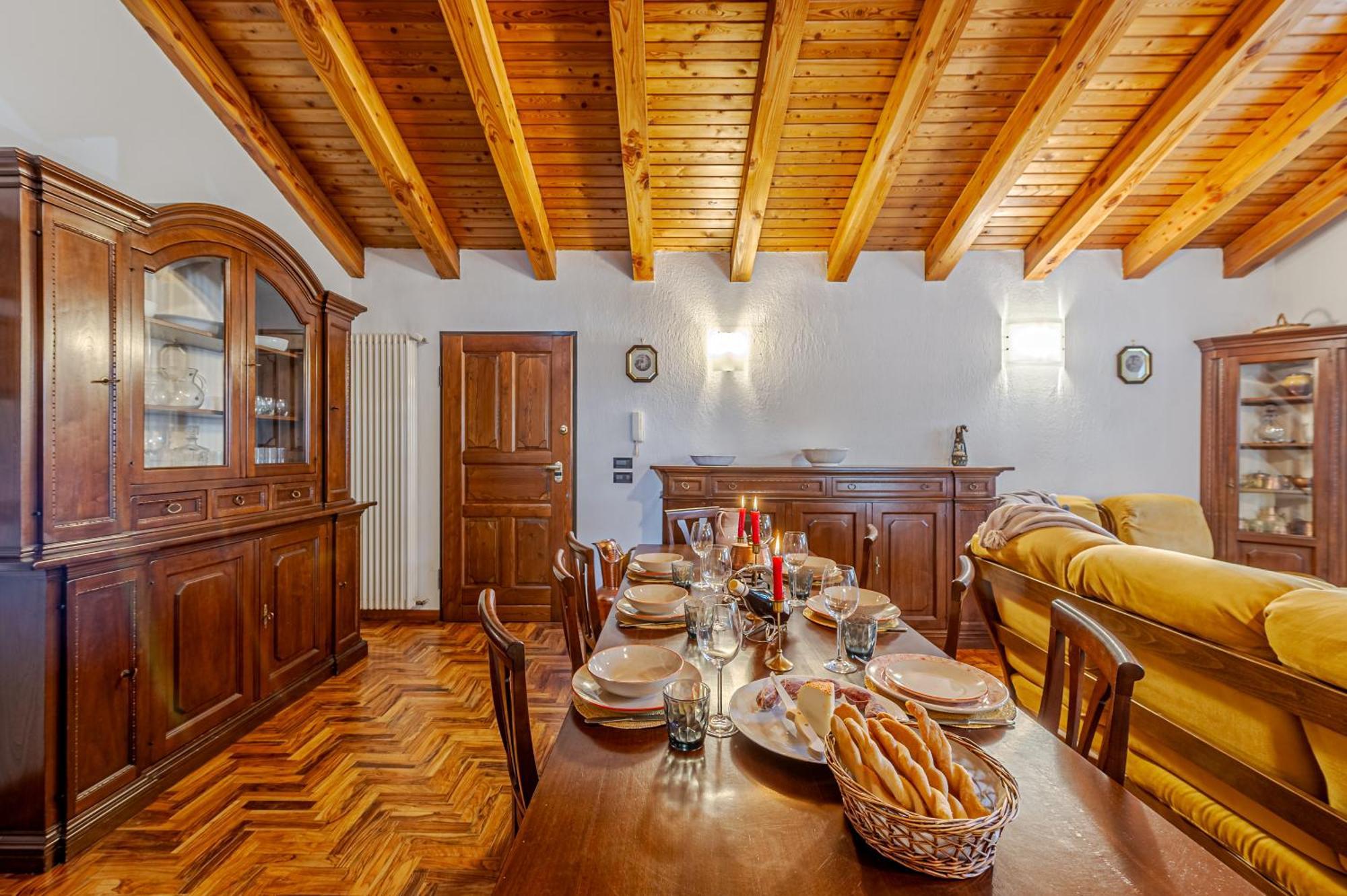 쿠르마예 Casa Beatrice - Wifi, Parcheggio E Vista Montagna - Cour 0231 아파트 외부 사진