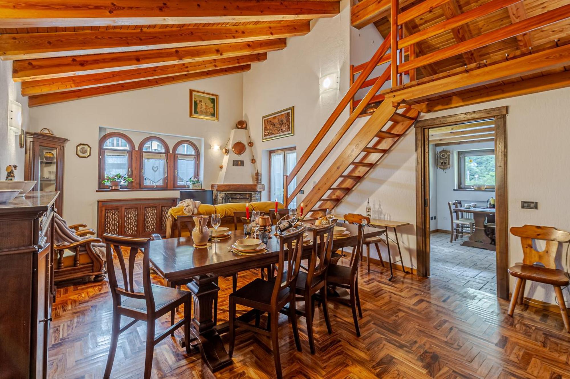 쿠르마예 Casa Beatrice - Wifi, Parcheggio E Vista Montagna - Cour 0231 아파트 외부 사진